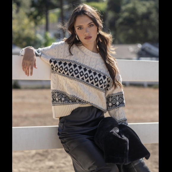 Line & Dot Montana Faire Isle Sweater Cream/Black Size S - NWT - Picture 4 of 16